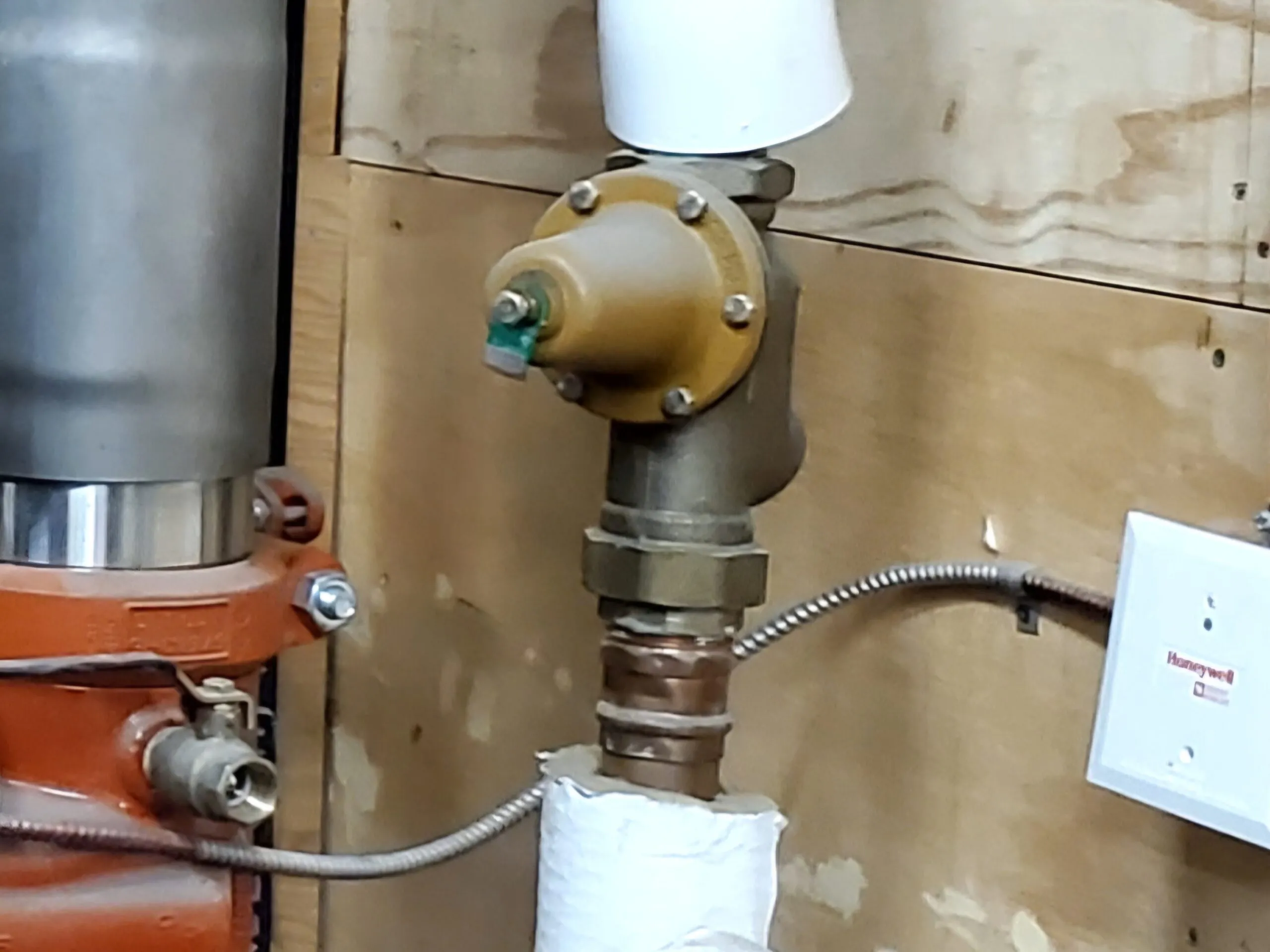 Unveiling the Science Behind Water Pressure in Your Home’s Plumbing System