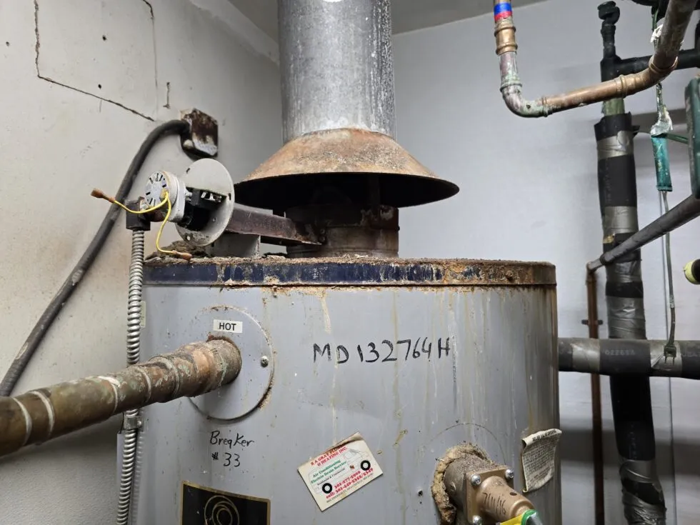 Leaking Water Heater 20240514 103715